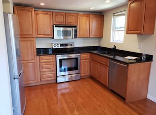 2435 NW 61st St, Seattle, WA 98107
