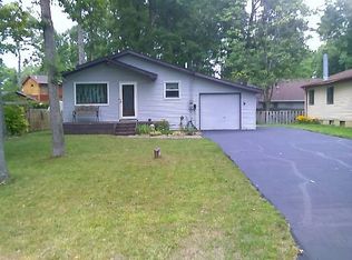 1627 Remsing St, Hartland, MI 48353