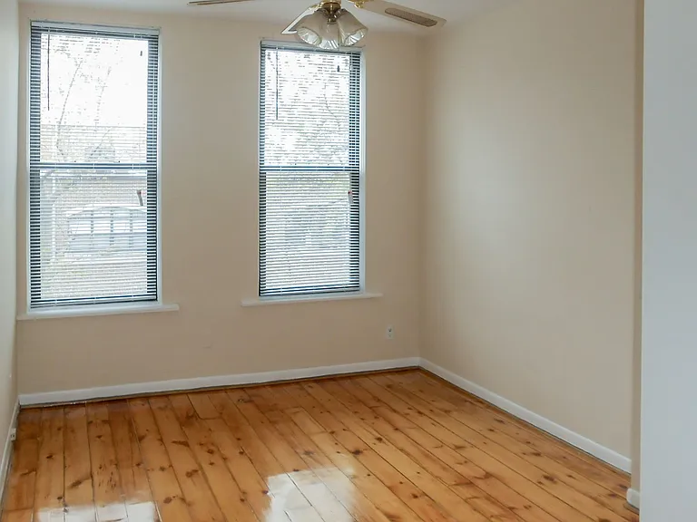2600-10 N. Racine / 1206-10 W. Wrightwood — Photo 30