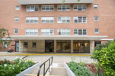 Rented by Rhona Realty