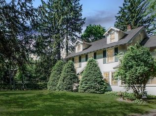 989 Balltown Rd, Niskayuna, NY 12309