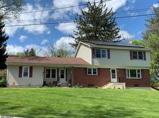 11 Mill Pond Rd, Washington, NJ 07882