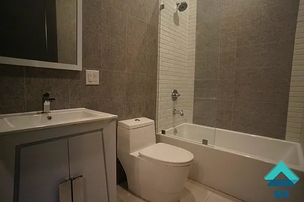 Rented by EXR | media 15