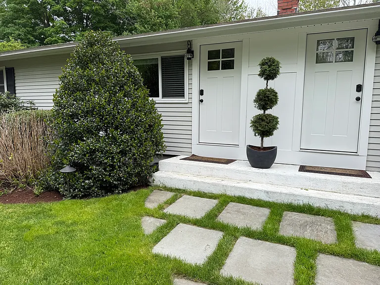 89 Portsmouth Ave — Photo 19