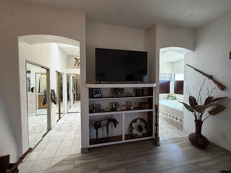 3750 Canyon Cove Dr — Photo 15