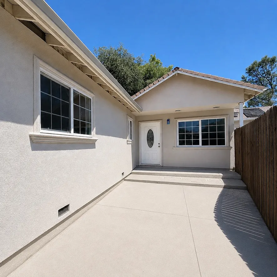 3 bed, 1200 sqft, $2,950 — Photo 1