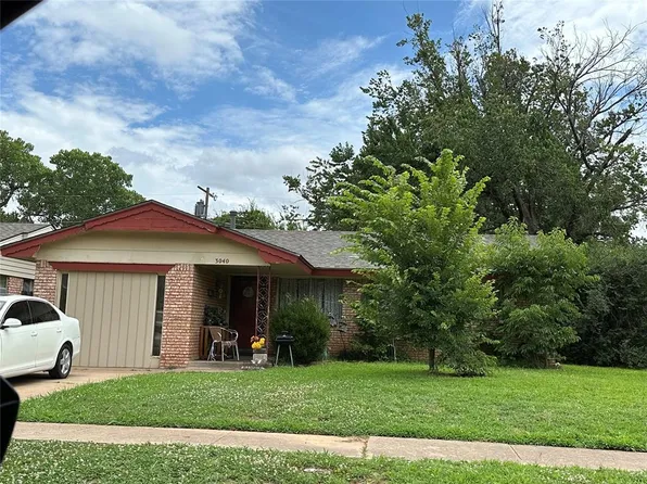 3040 Overland Dr, Del City, OK 73115