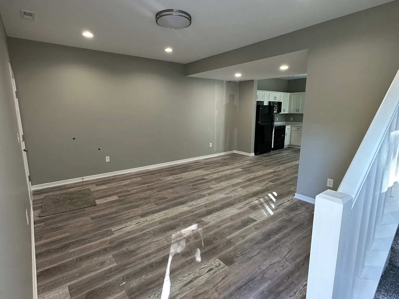 2 bed, 2.5 bath, 1220 sqft, $1,450 — Photo 2