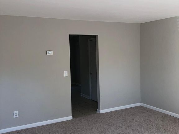 4th image of 1607 Meadow Dr