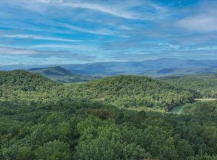 1878 Sweetwater Dr, Clarkesville, GA 30523