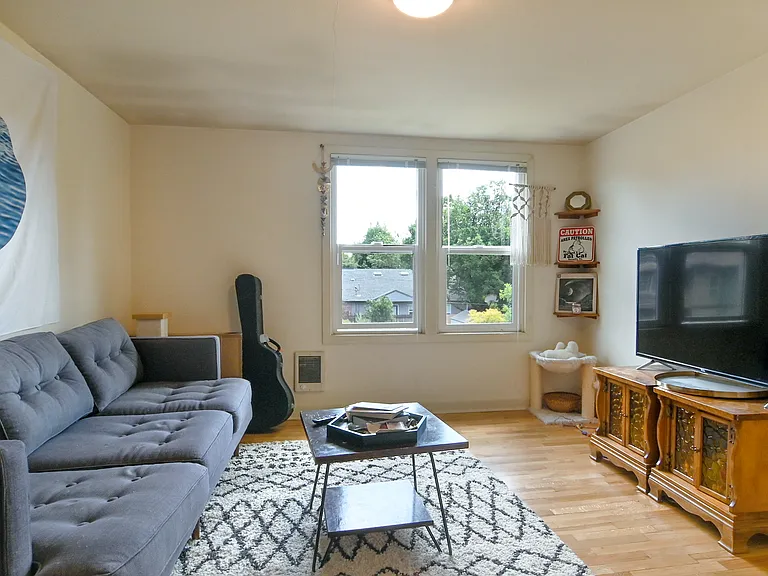 1261 Tyler St — Photo 7