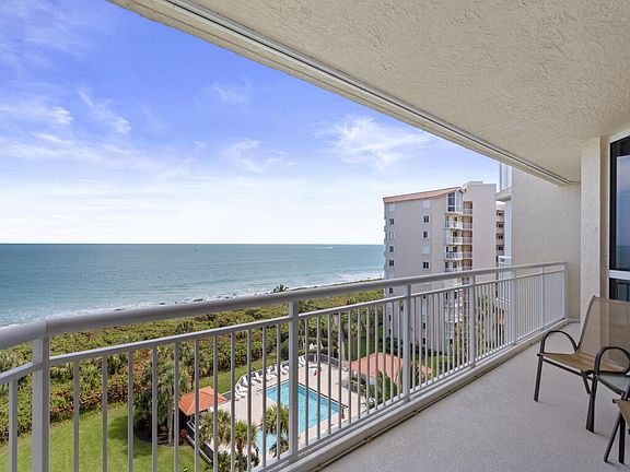 4th image of 3880 N Highway A1a #702