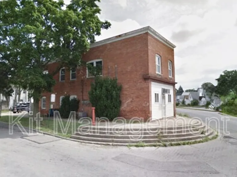 2248 Broadway St #UPPER — Photo 10