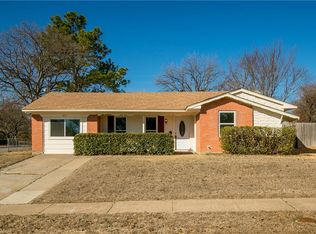 417 W Vista Dr, Garland, TX 75041