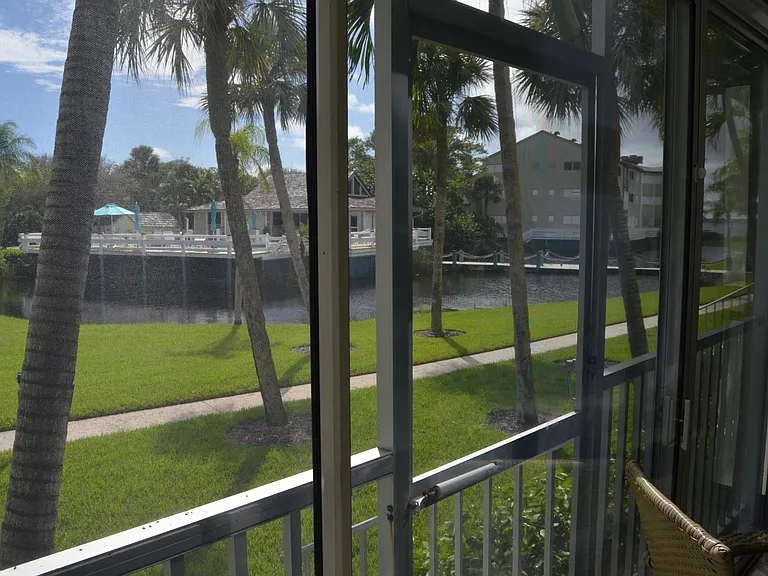 1550 NE Ocean Blvd #B102 — Photo 22