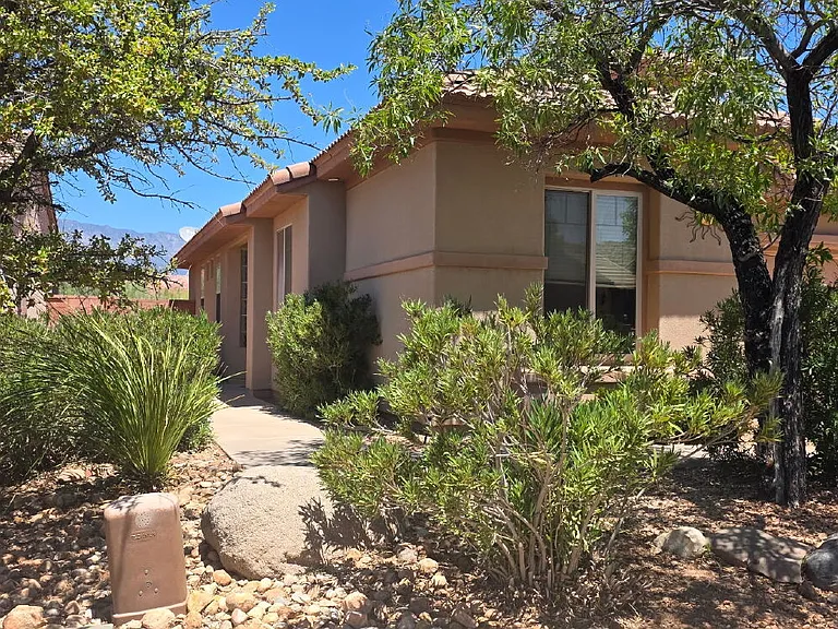 3241 E Fourteen Fairway Dr — Photo 3
