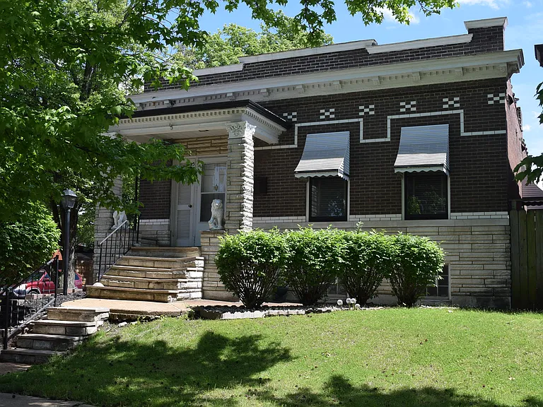 5200 Alaska Ave — Photo 1