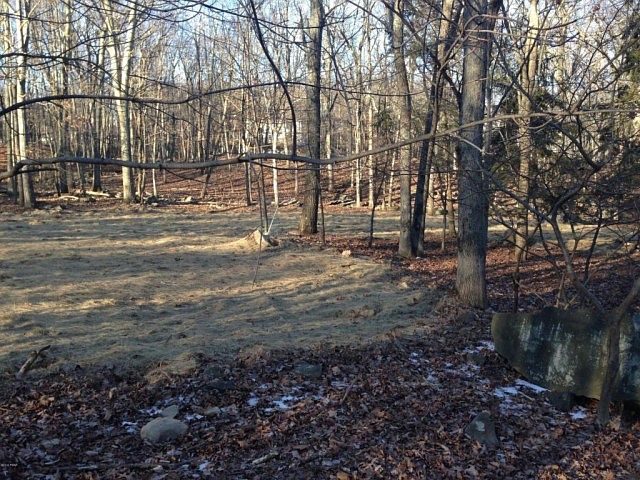 1st image of 157 Seneca Dr