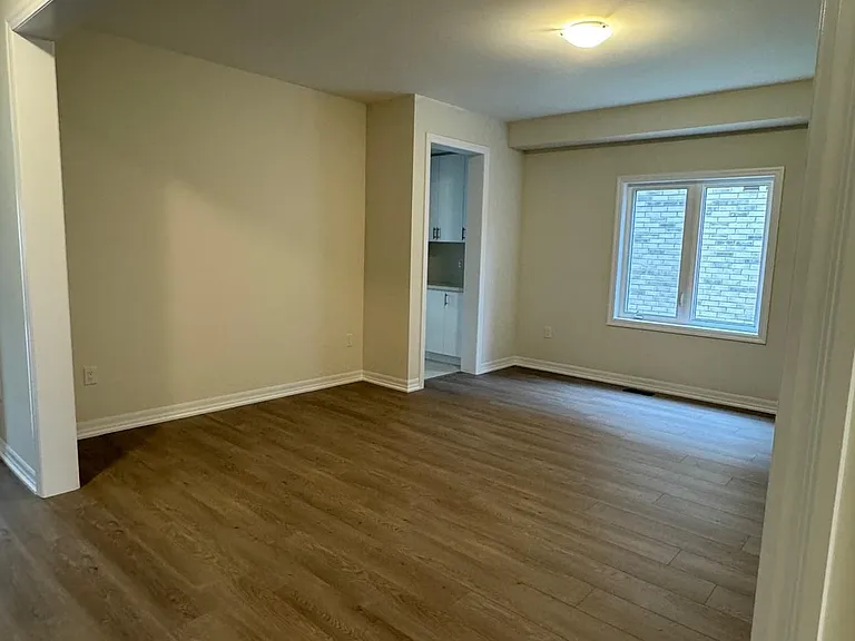 232 Warden St — Photo 6