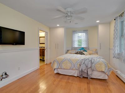 22 Staller Blvd, Hampton Bays, NY, 11946