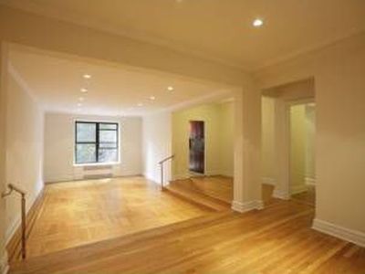 230 Park Pl APT 3M, Brooklyn, NY, 11238