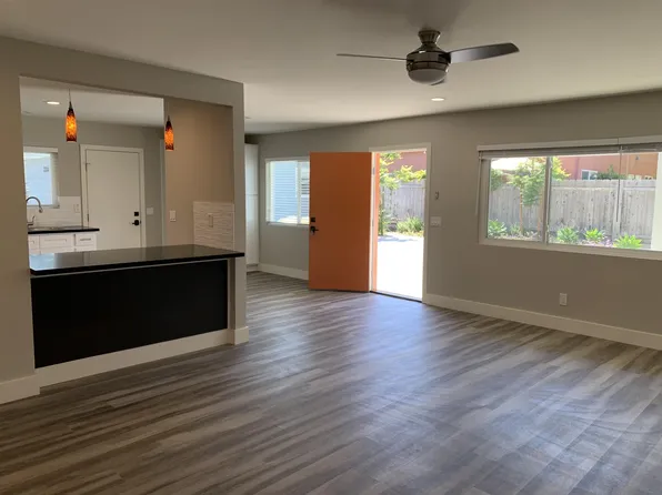 3055 Madison St #B, Carlsbad, CA 92008