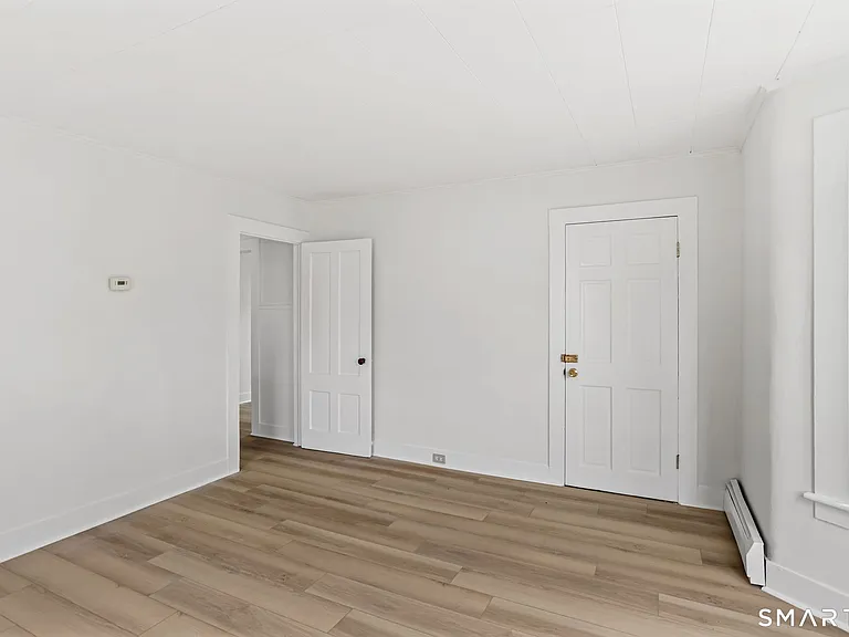 63 Reynolds St #B — Photo 31