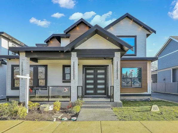 88 171st St, Surrey, BC V3Z 9P4