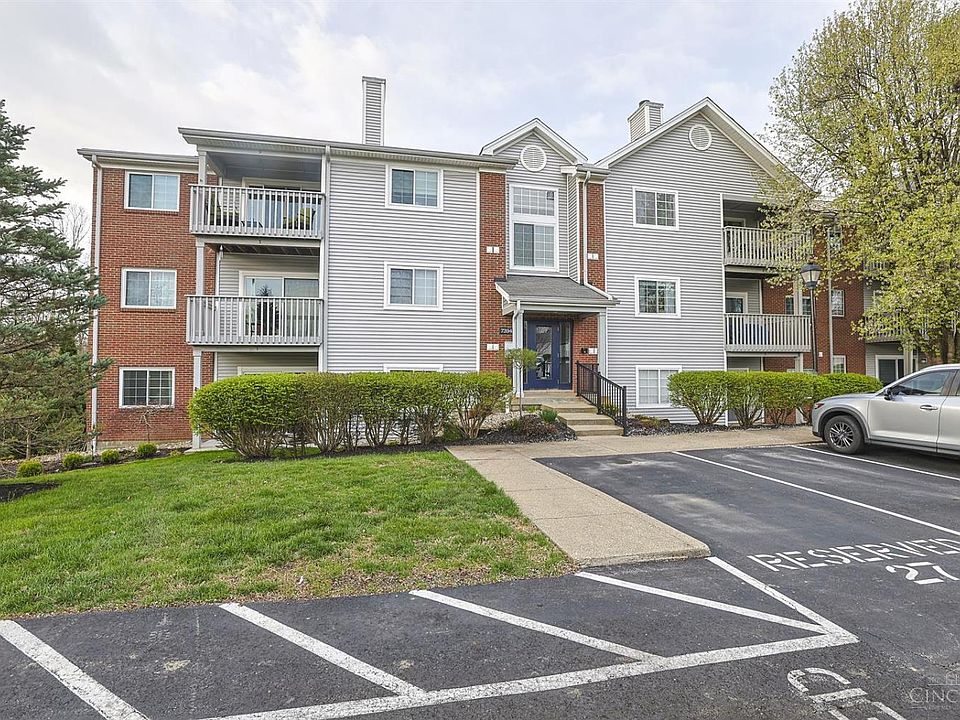 1st image of 7394 Ridgepoint Dr APT 2