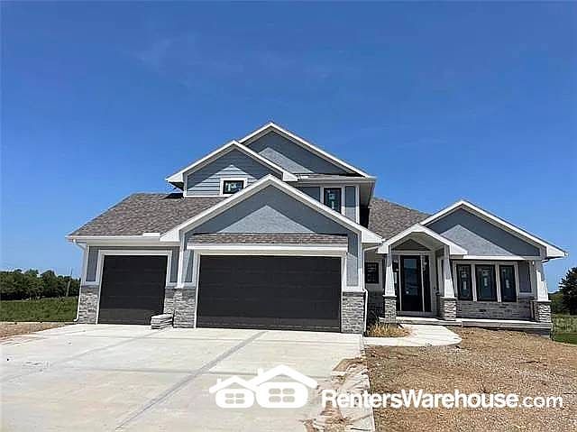 1st image of 4813 NE Freehold Ct