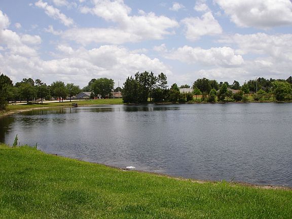 5th image of 8984 Bridgecreek Dr