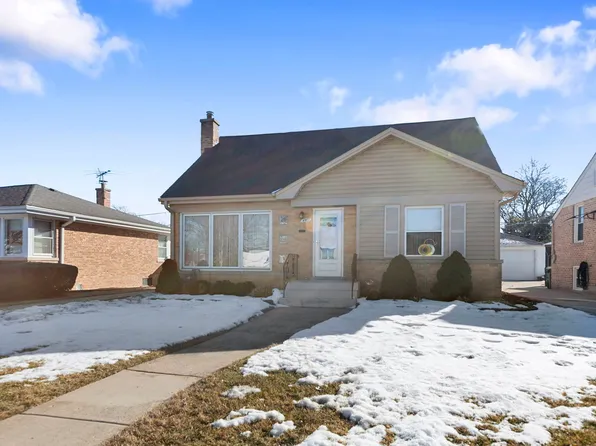 6907 W Cleveland St, Niles, IL 60714