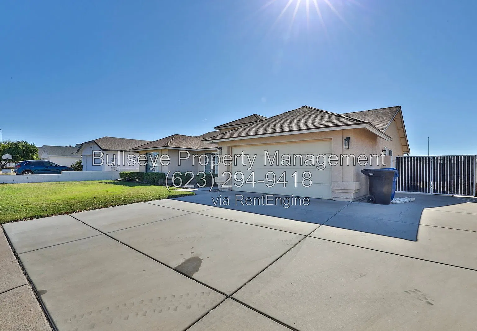 3 bed, 2.0 bath, 1369 sqft, $2,350 — Photo 3