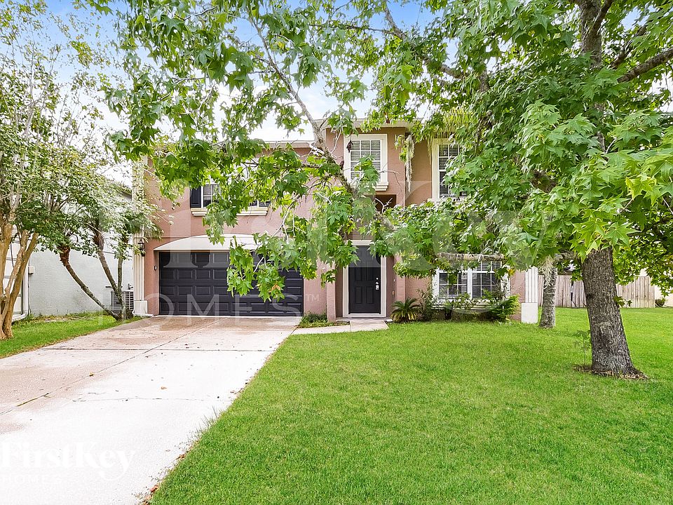 1st image of 207 Willowbay Ridge St