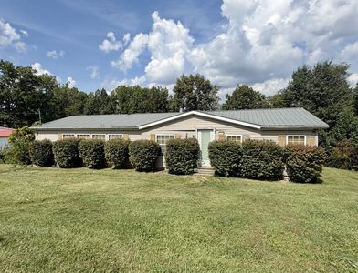 110 Jefferson St, Crab Orchard, WV, 25827
