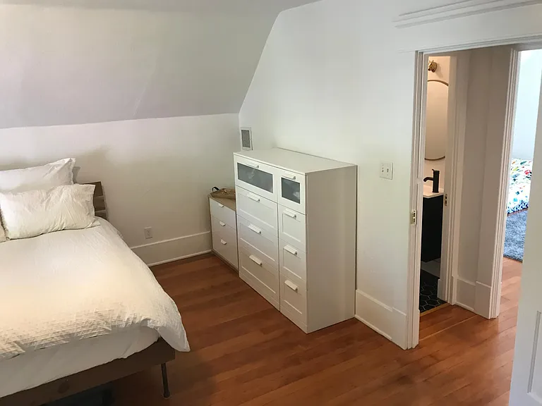 441 W Thatcher St — Photo 5