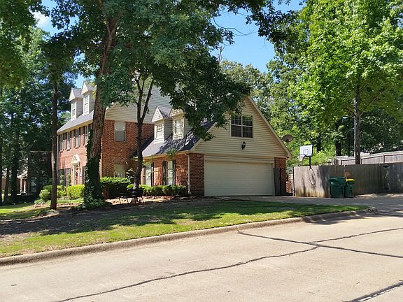 2nd image of 6113 Stoneridge Dr