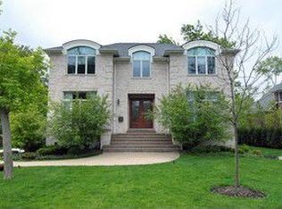 626 Sunset Ln, Glencoe, IL 60022