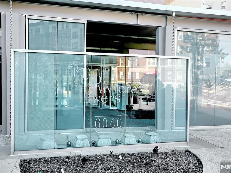 6040 Boulevard East #21J — Photo 3