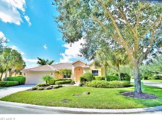 12501 Lake Run Dr, Fort Myers, FL 33913