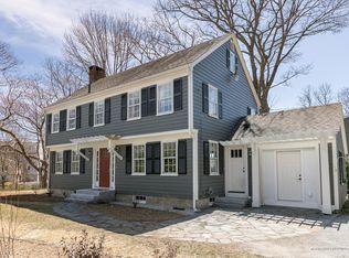 1082 Shore Rd, Cape Elizabeth, ME 04107