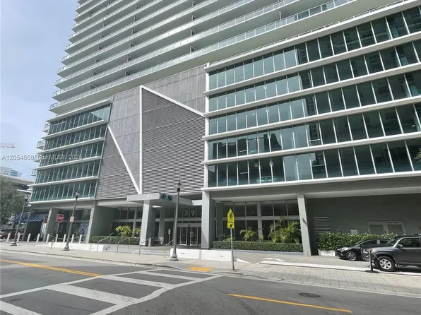 79 SW 12th St APT 3011, Miami, FL 33130