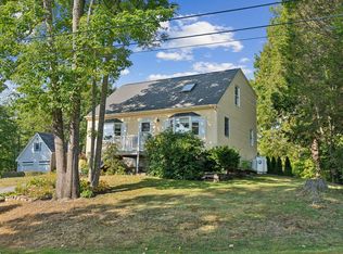 9 Aspen Ln, Bath, ME 04530