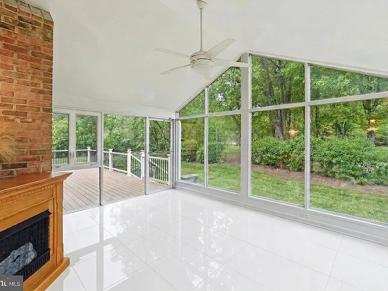 13010 Boswell Ct — Photo 12