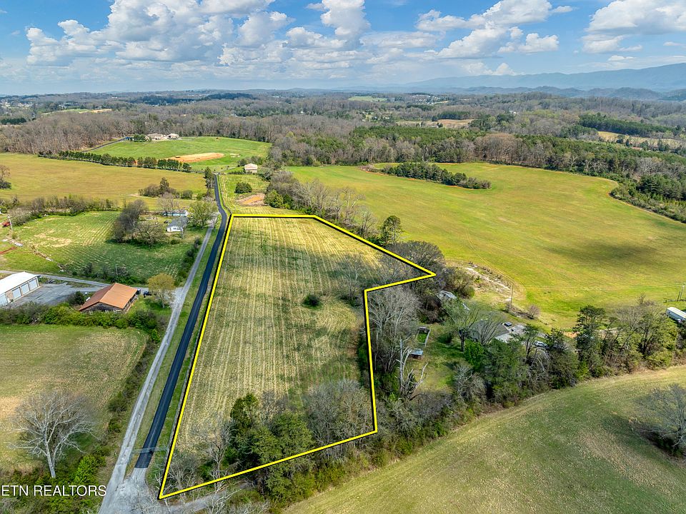 1st image of 1220 Floyd Walker Rd #3
