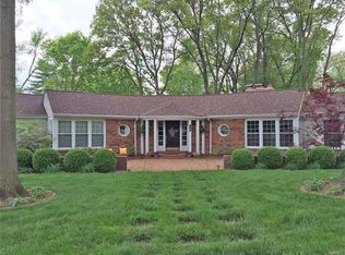1615 Holly Dr, Saint Louis, MO