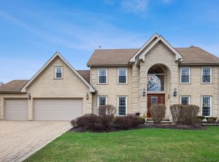 348 Brentwood Pl, Downers Grove, IL 60515