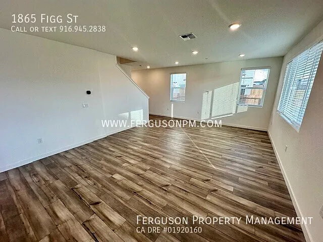 1865 Figg St — Photo 8
