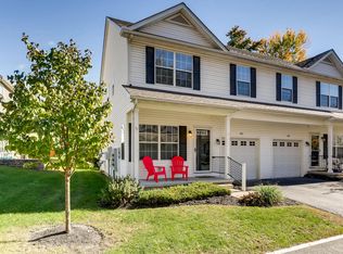 667 Grove Cir, Gahanna, OH 43230