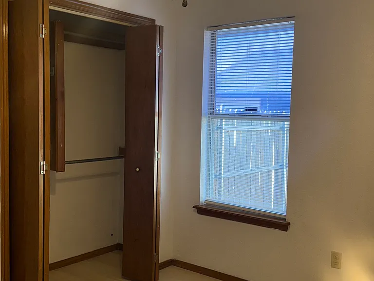 2421 Morning Glory Dr — Photo 12